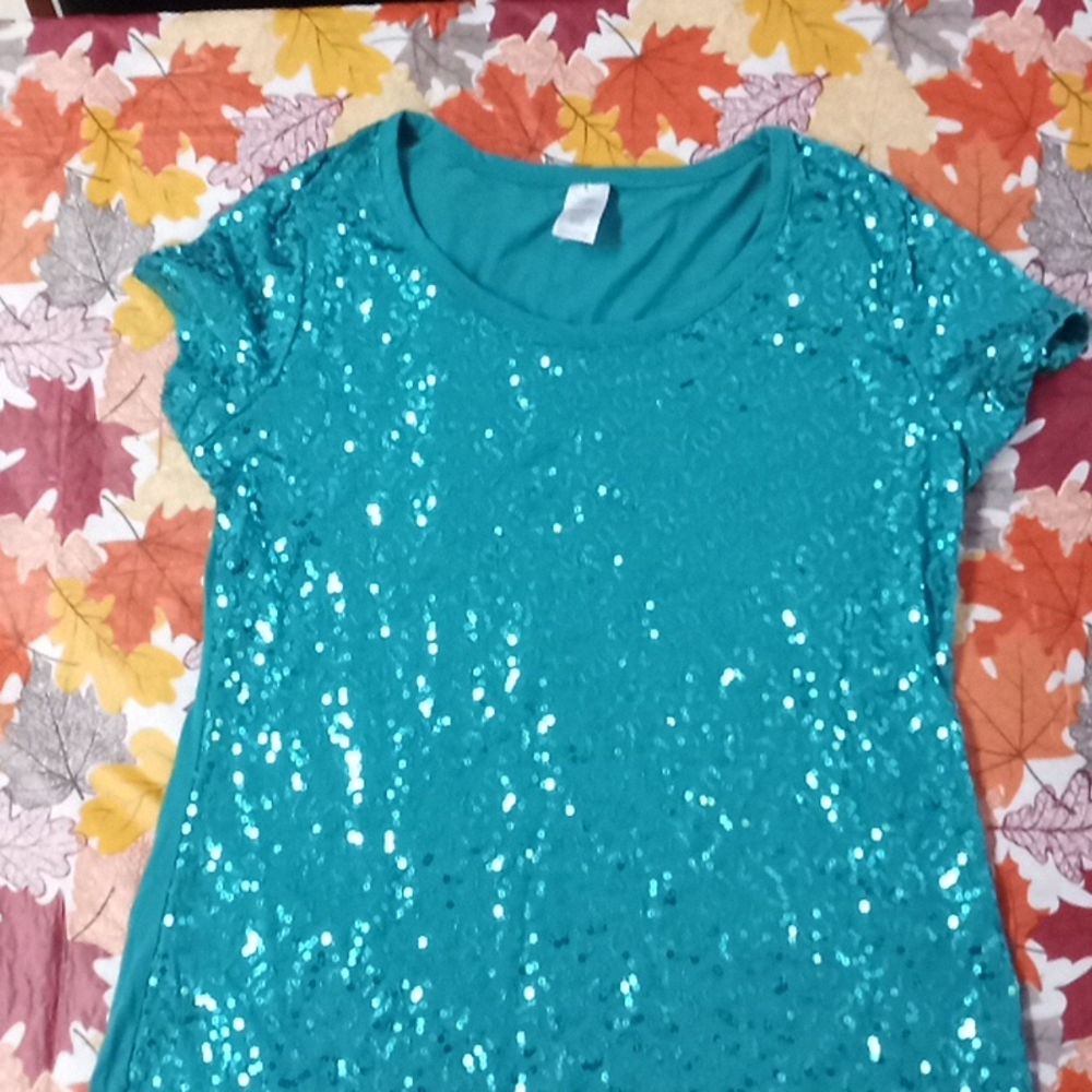 Sequined teal shirt, medium size